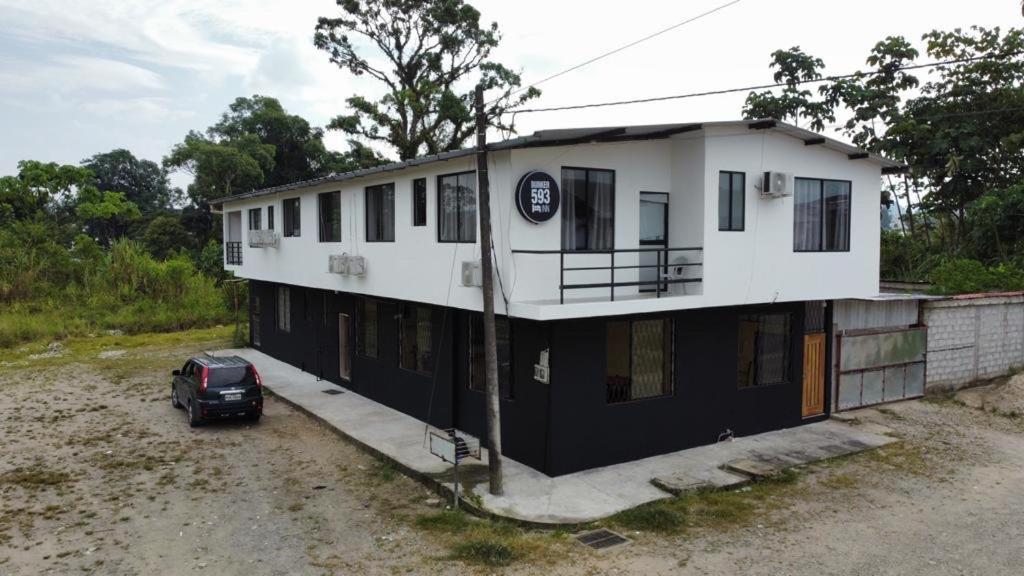 Bunker593 Inn Tena Esterno foto